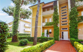 3 Bedroom Gorgeous Apartment In Lido Di Camaiore, Lido Di Camaiore